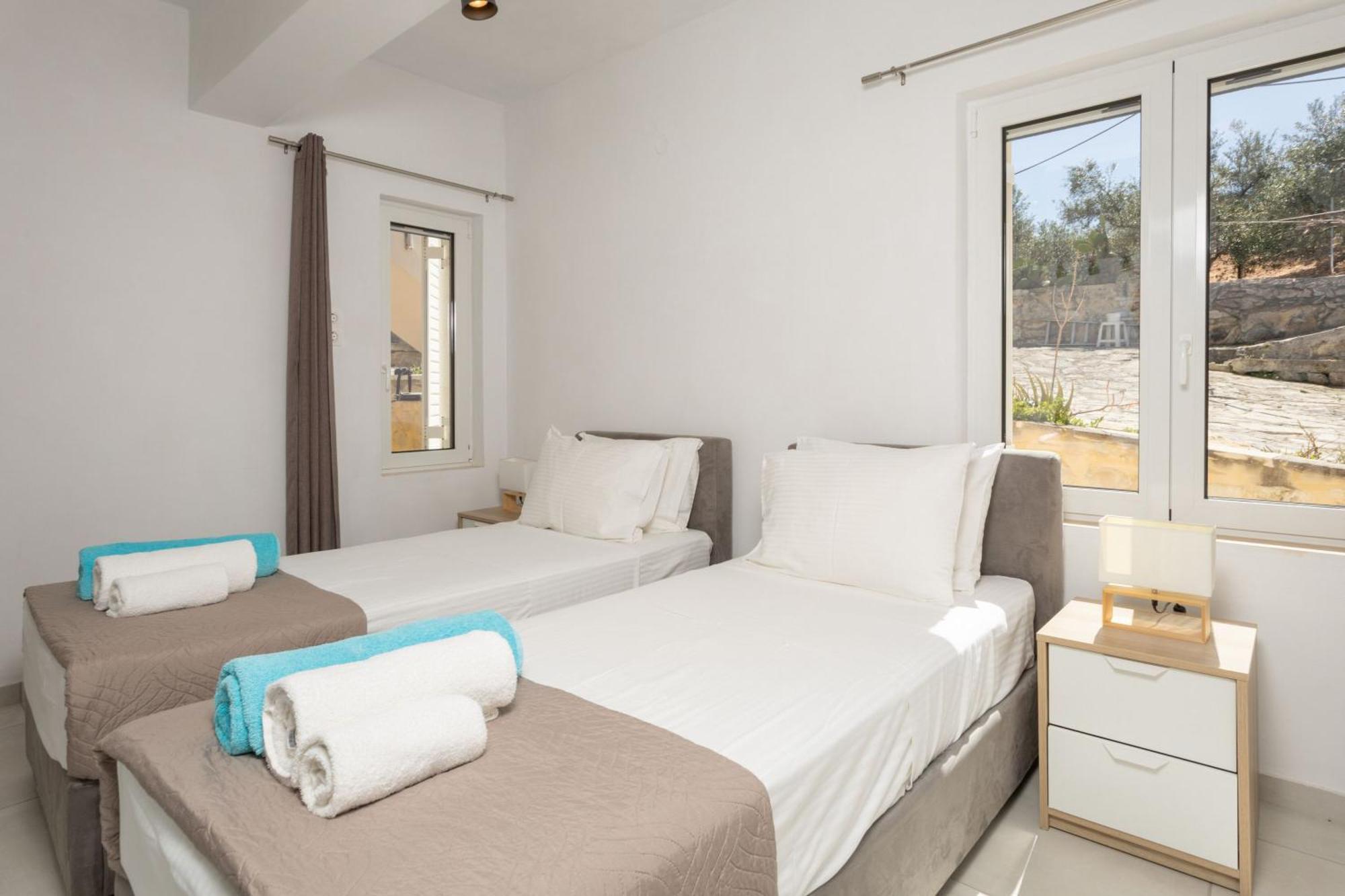 Villa Konstantinos Hilltop Vineyard Escape Almirida Dış mekan fotoğraf
