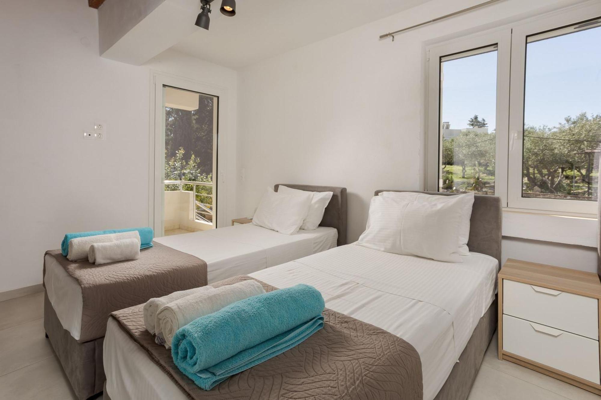 Villa Konstantinos Hilltop Vineyard Escape Almirida Dış mekan fotoğraf